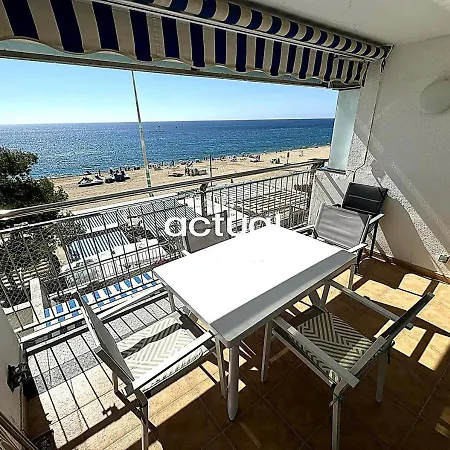 Elypalace 1-9 Апартаменты *